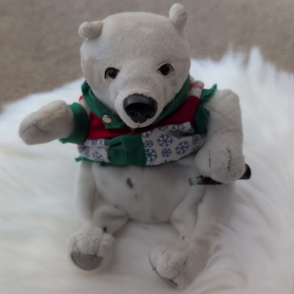 1999 Vintage Cocoa Cola Holiday Collection Bean Bag Plush Polar Bear